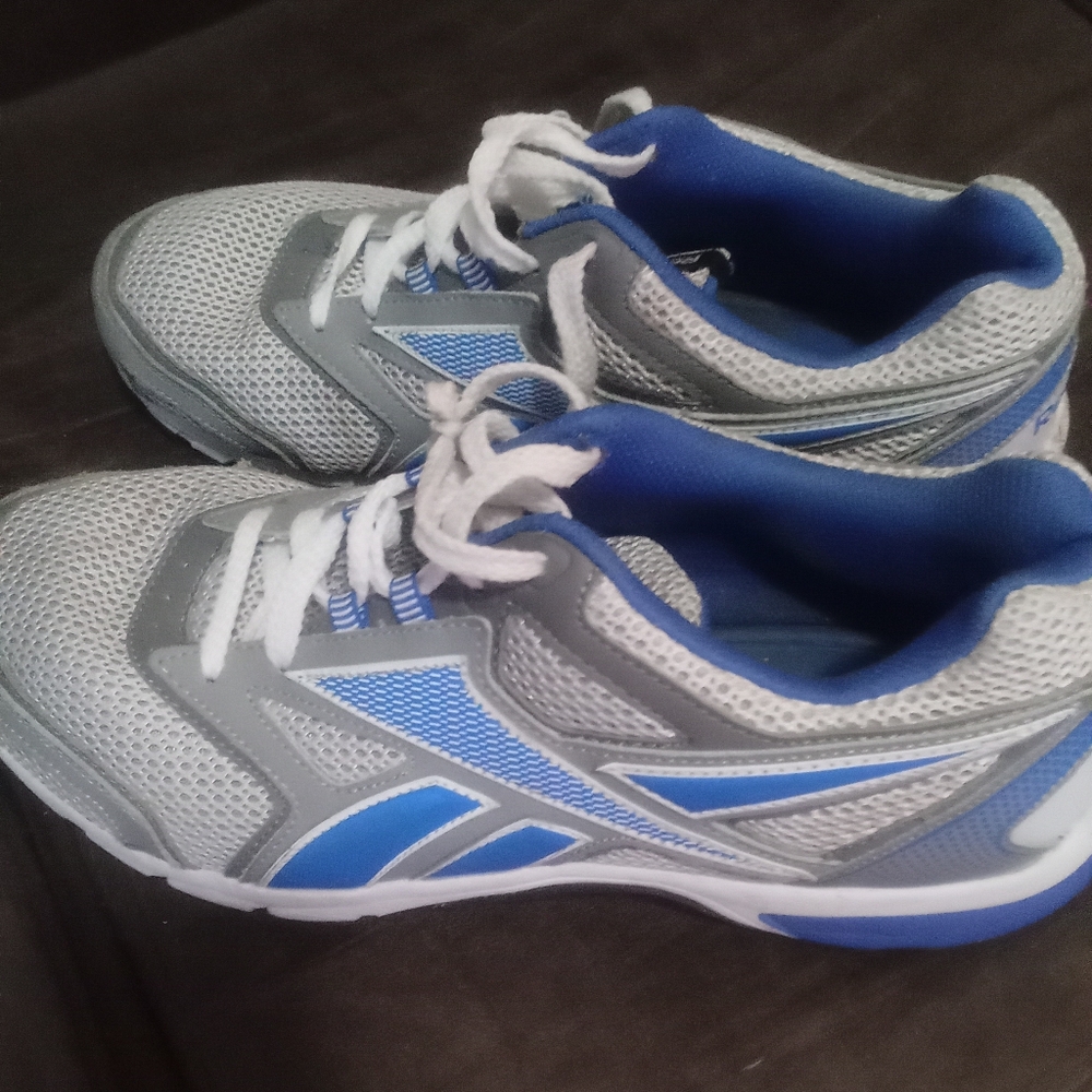 Men's Reeboks sz12
